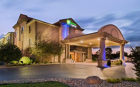 Holiday Inn Express & Suites Bucyrus By Ihg
